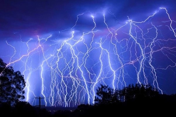 Lightining. Image by GreenSociety.